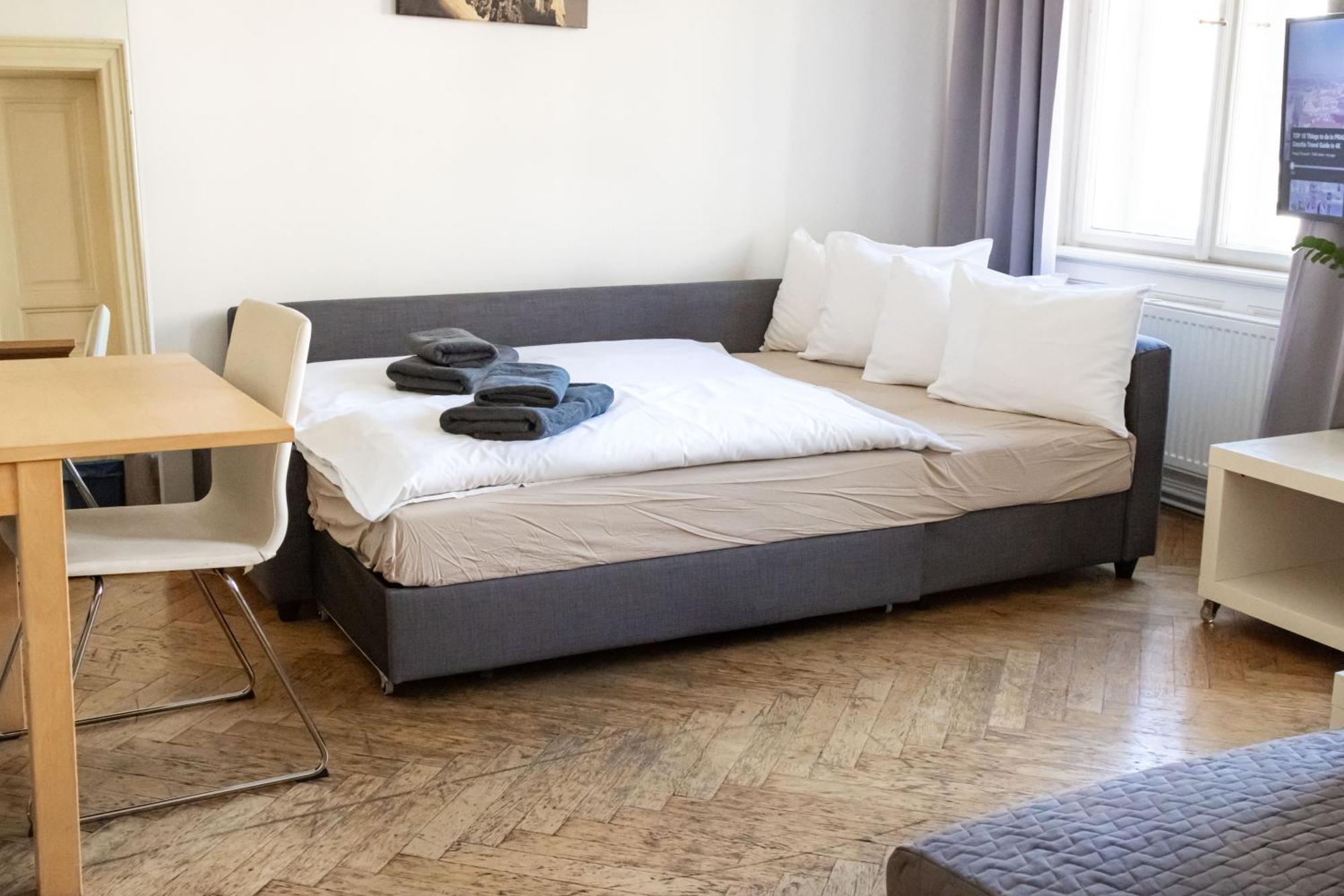 In Mala Strana - 10 Minutes From Charles Bridge Apartmán